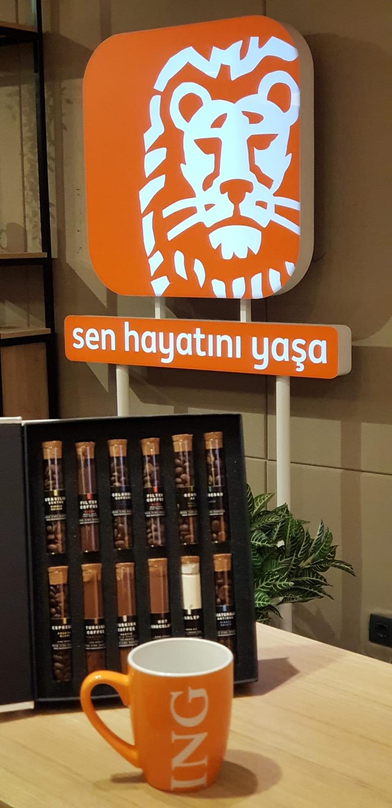 Bir kahve buluşmasından detay